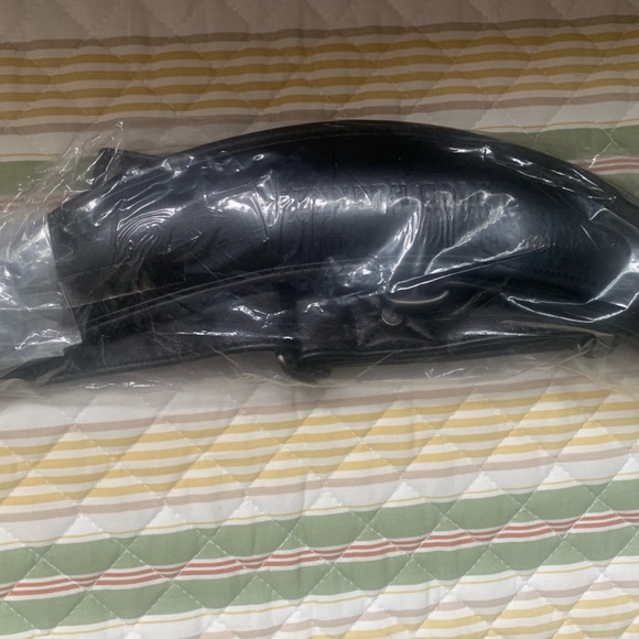 NEW Kenneth Cole Black Leather Laptop/Messenger Bag/Briefcase with Keys & Strap - Picture 15 of 16